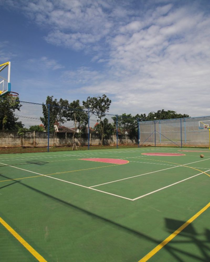 scenic-view-soccer-field-against-sky (1)